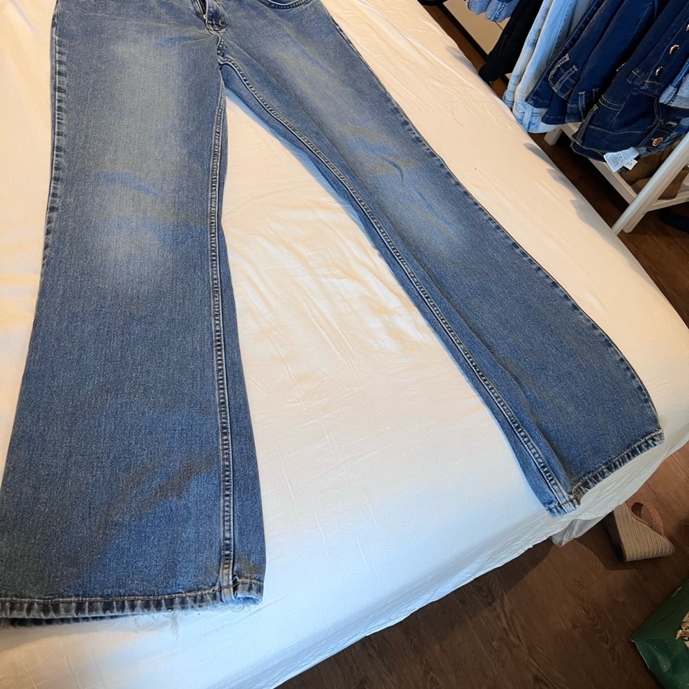 Jeans - Picture 3 of 7